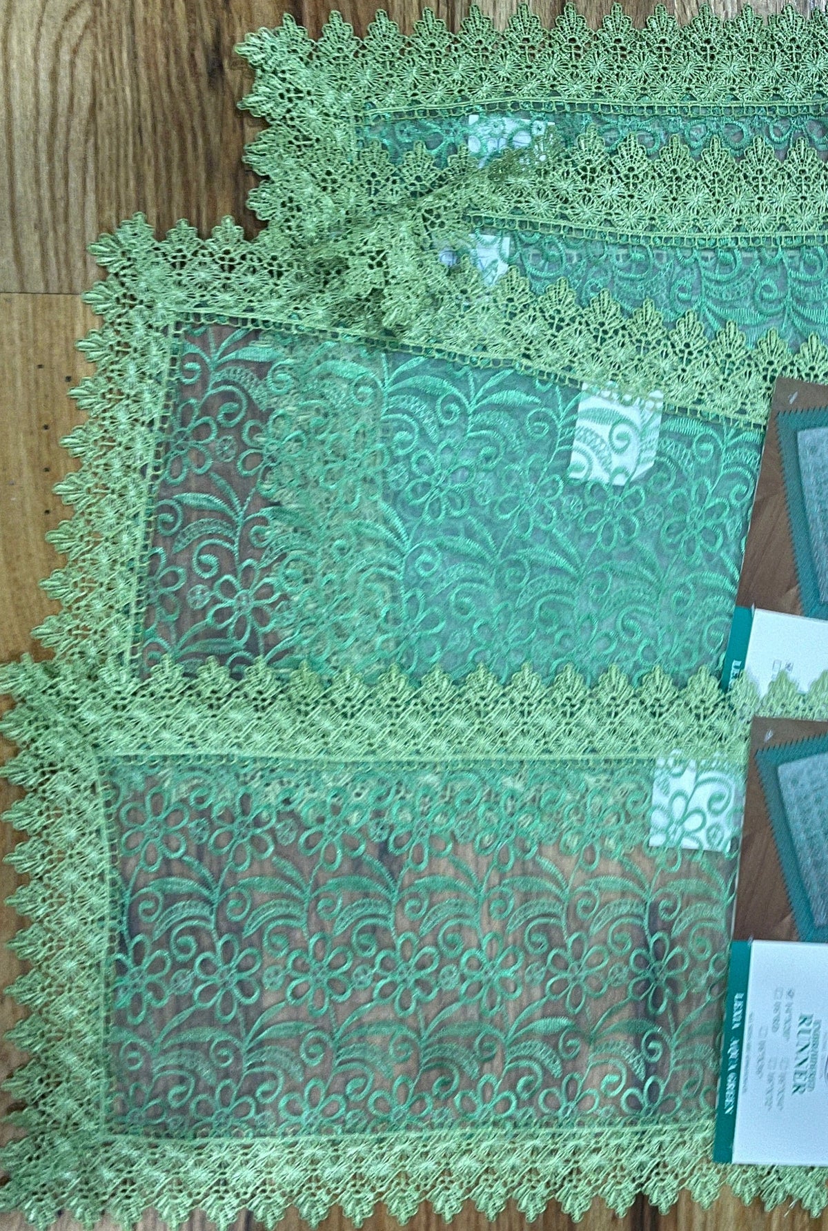Embroidered floral design Table Runner Doilies 16 x 36 Green