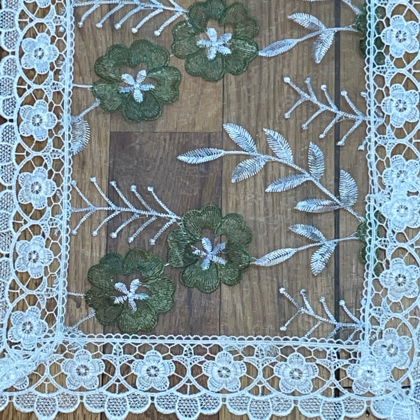 Embroidered floral design Table Runner 14 X 20 Green w White CASSANDRA