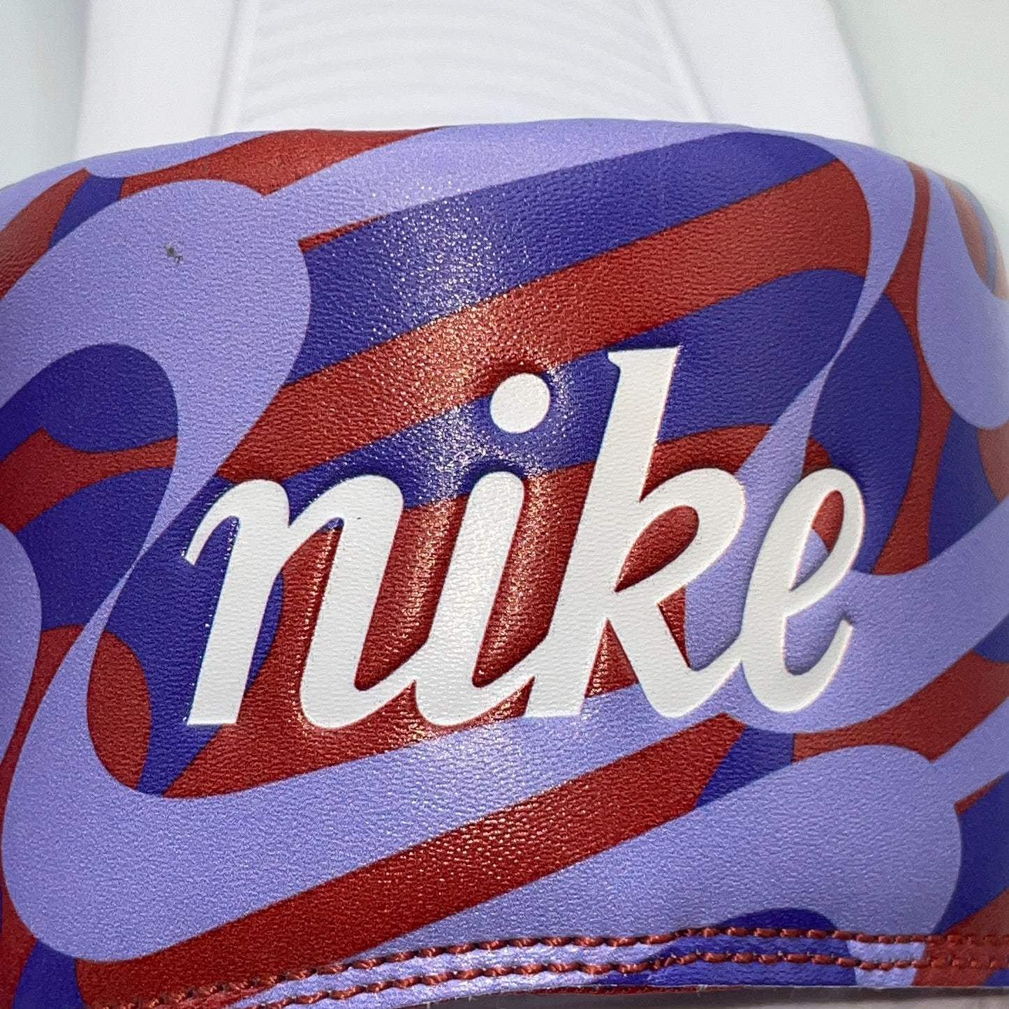 Women's Nike Logo Print Slipper Slides Sandals Swirl