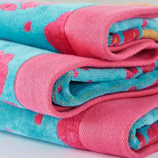 Bright & Colorful 40" W x 72" XL Oversized REVERSIBLE EXTRA-LARGE Towel Bath Sheets Beach Flower Pink Pineapple