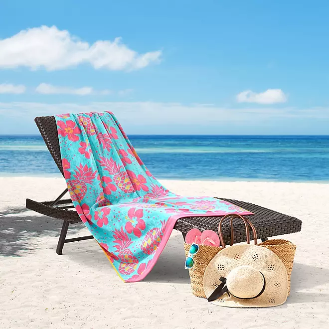 Bright & Colorful 40" W x 72" XL Oversized REVERSIBLE EXTRA-LARGE Towel Bath Sheets Beach Flower Pink Pineapple