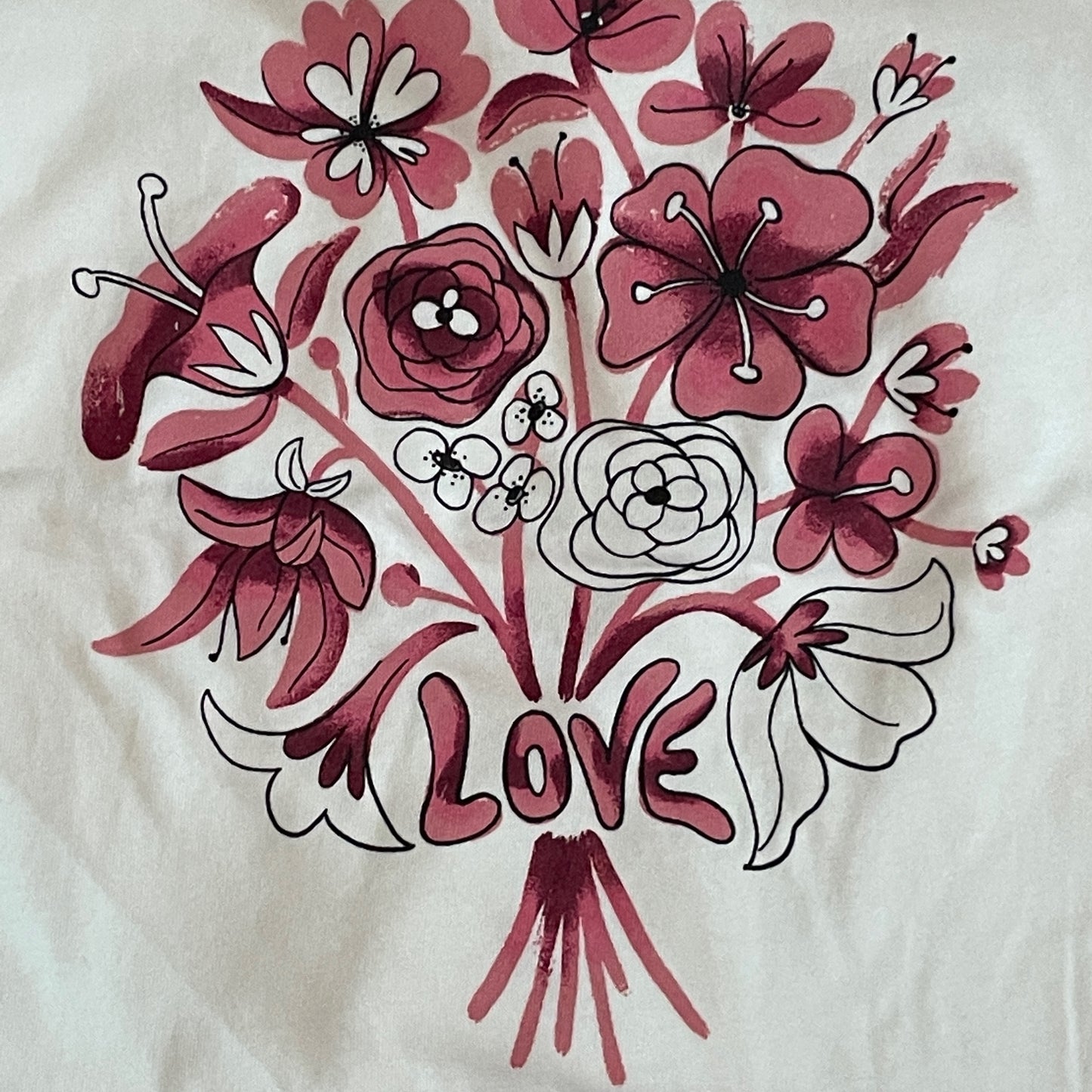 PLUS Size Women's Graphic Floral "Love" Short sleeve T-Shirt
