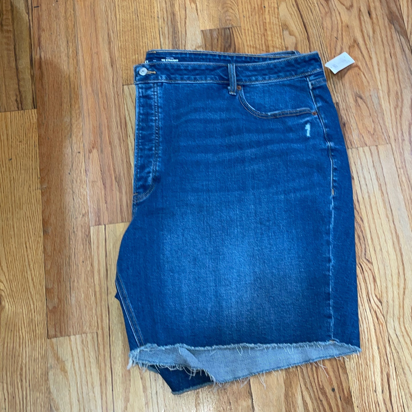 Mid-Rise Wow Jean short Shorts PLUS SIZE  Women