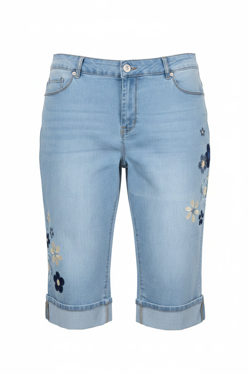 Women's PLUS SIZE Cropped Capri Embroidered Light Wash Jeans