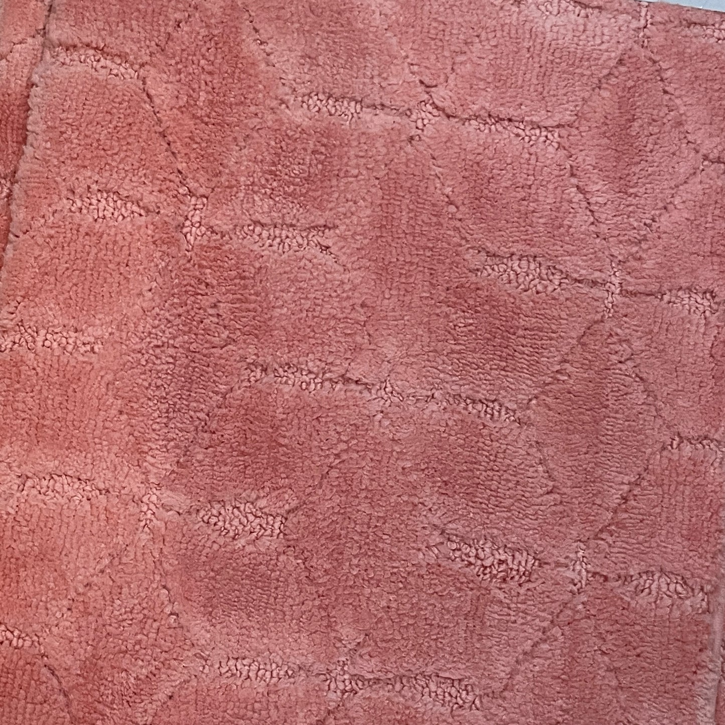 ALLEGRA Square Diamond pattern Soft 2 piece bathroom Mats Rug set Coral