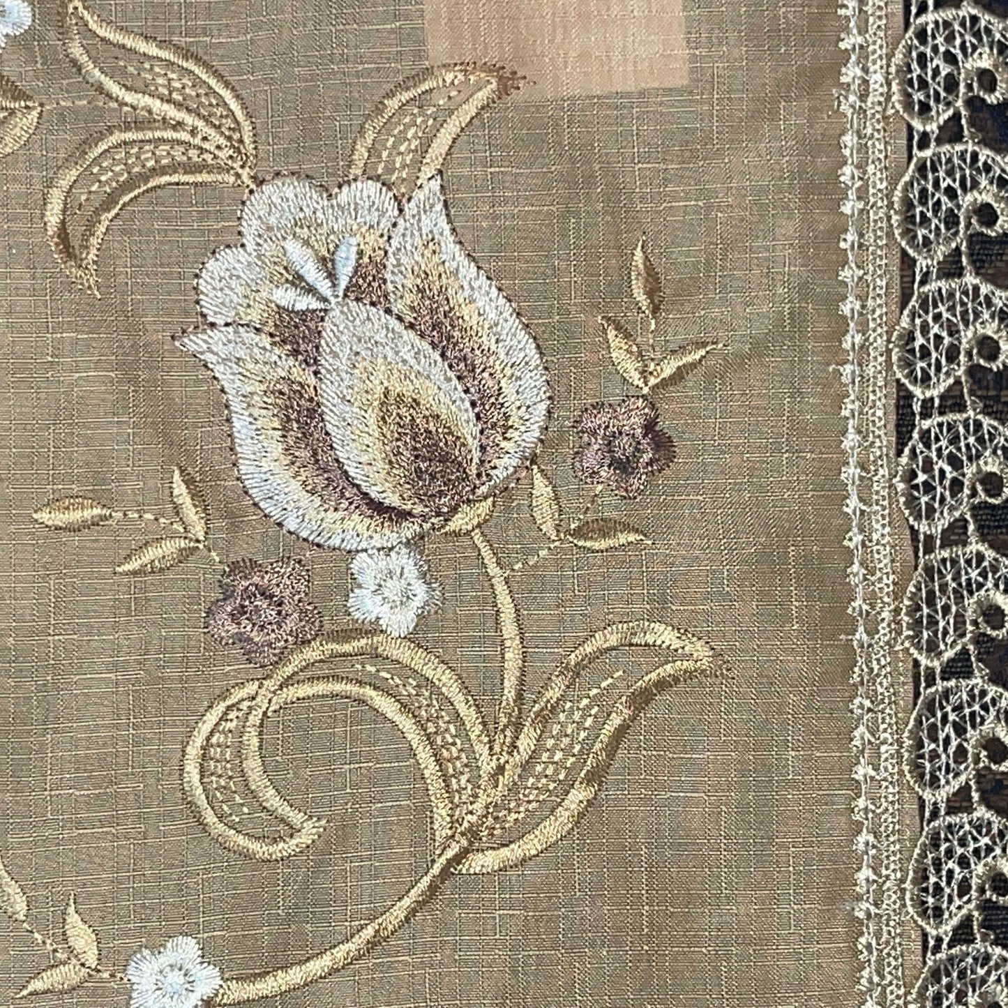 Embroidered floral design Table Runner Doily Red / Gold  TIFFANY