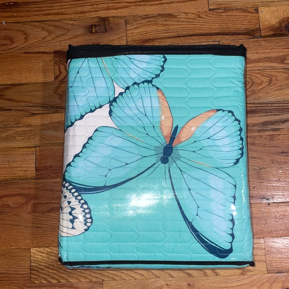 10 Piece LORDES Quilt w Sheet Set W Matching Curtains  KING AQUA BUTTERFLY