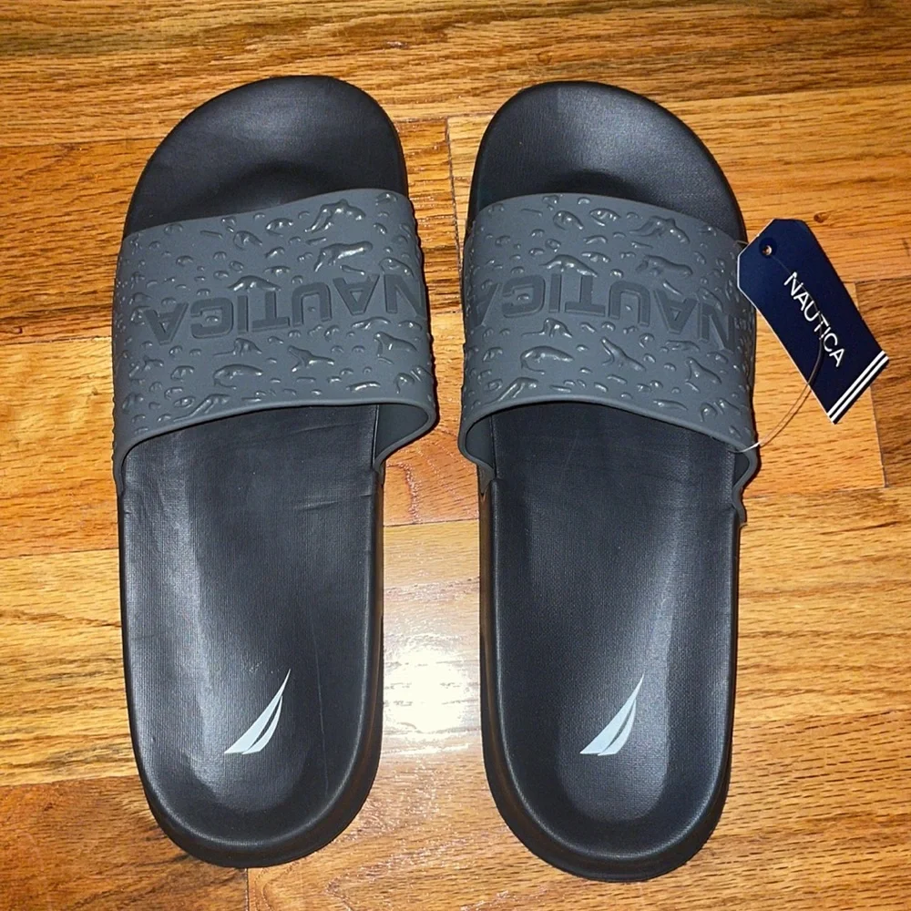 Men's Nautica Nautical Gray  Raised Print Logo Slide Slippers