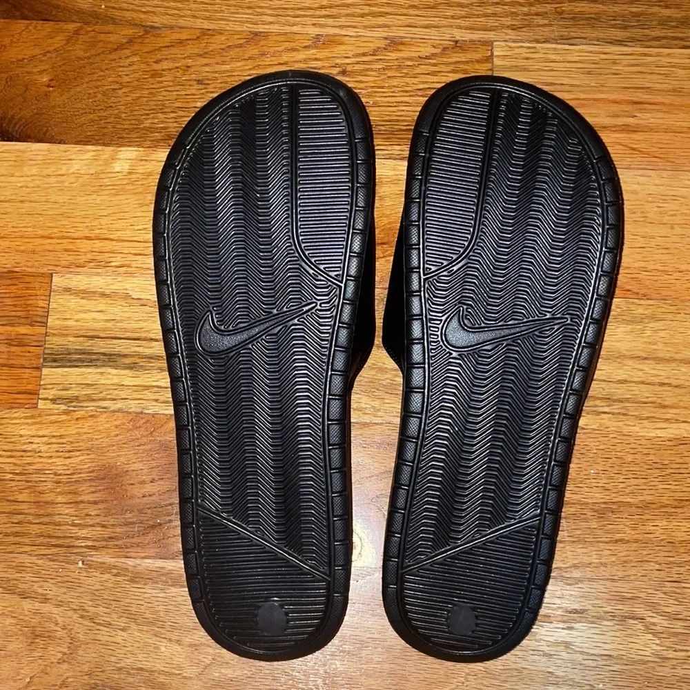 NIKE "Just Do It Slide"