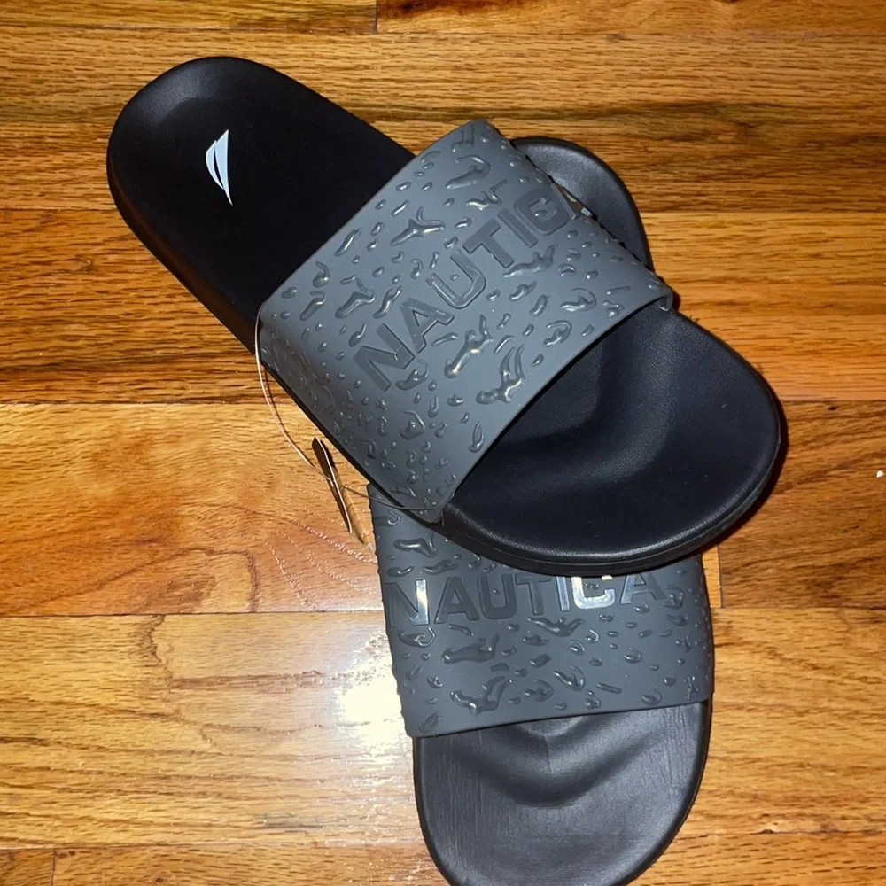 Men's Nautica Nautical Gray  Raised Print Logo Slide Slippers