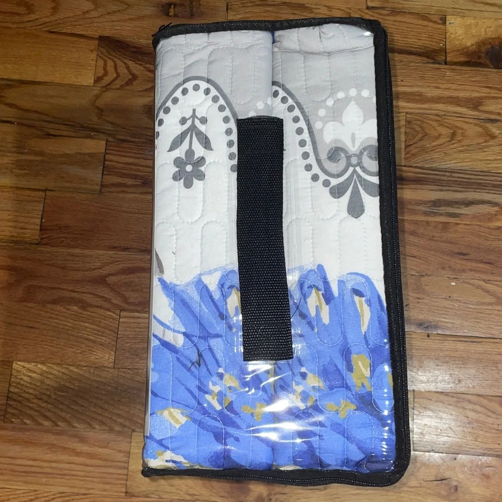 10 Piece LORDES Quilt w Sheet Set W Matching Curtains  KING BLUE