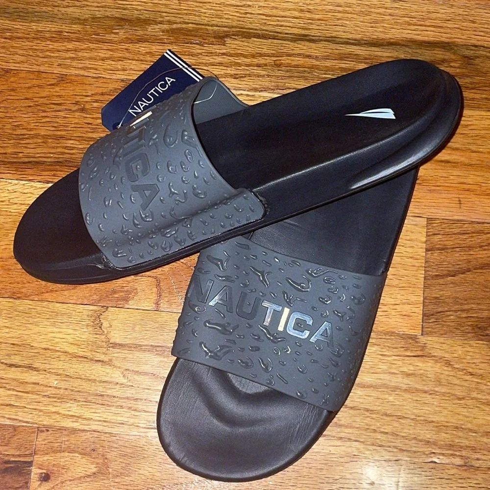 Men's Nautica Nautical Gray  Raised Print Logo Slide Slippers