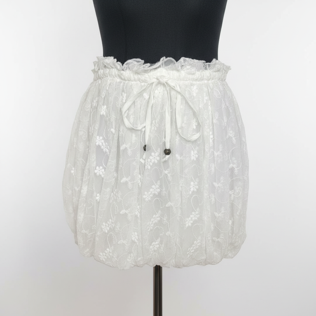 Trendy Women's Plus Size Bubble-Hem Mini Lace Skirt White