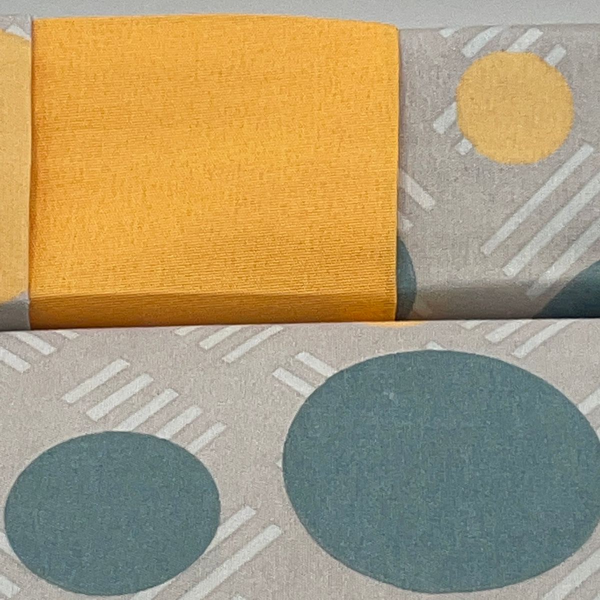 Luxury 6 piece Print Sheet Set Soft 1800  Circle Dot pattern KING