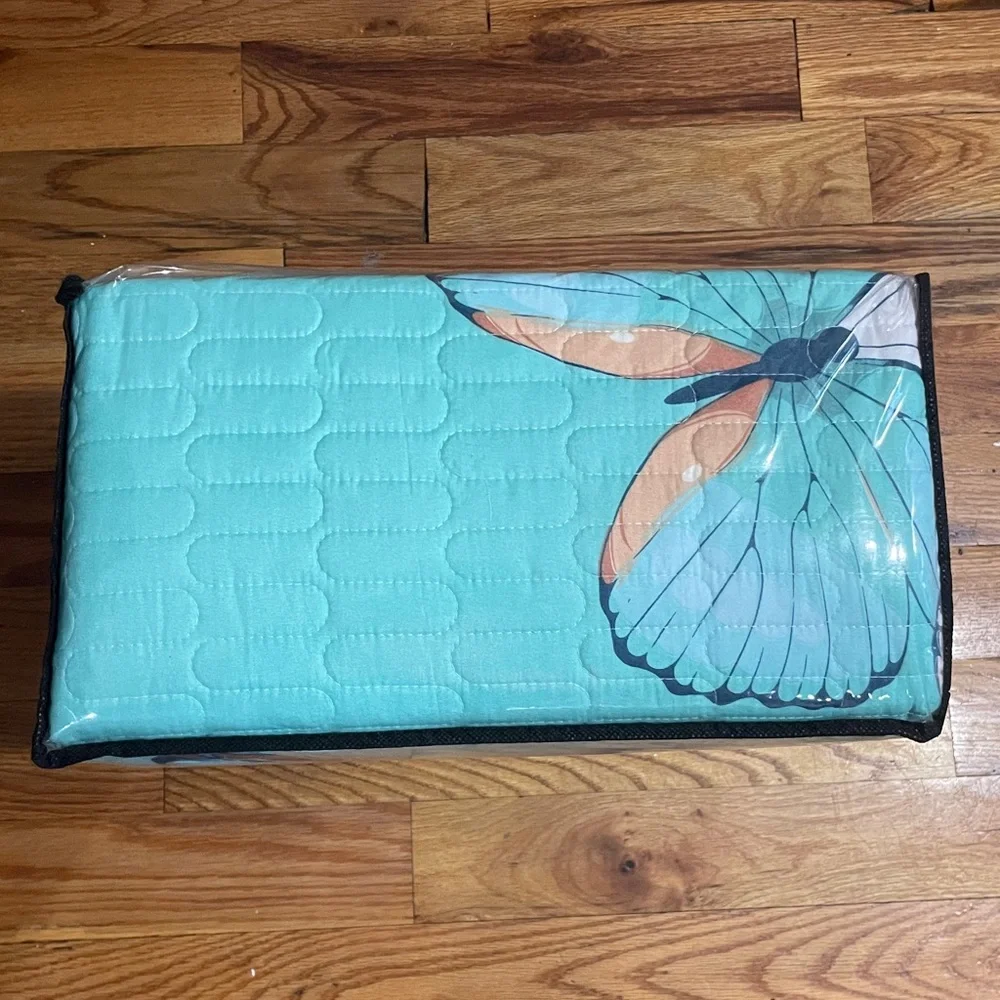 10 Piece LORDES Quilt w Sheet Set W Matching Curtains  KING AQUA BUTTERFLY